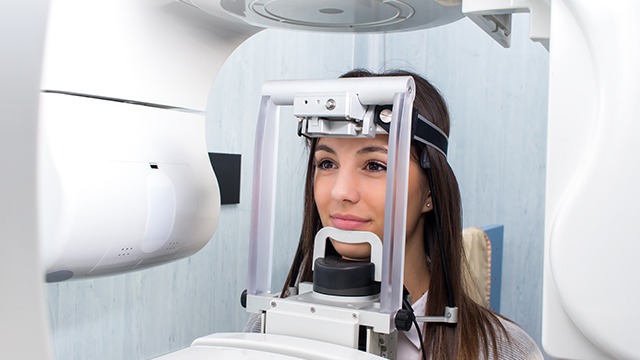 What is a veneer tech
